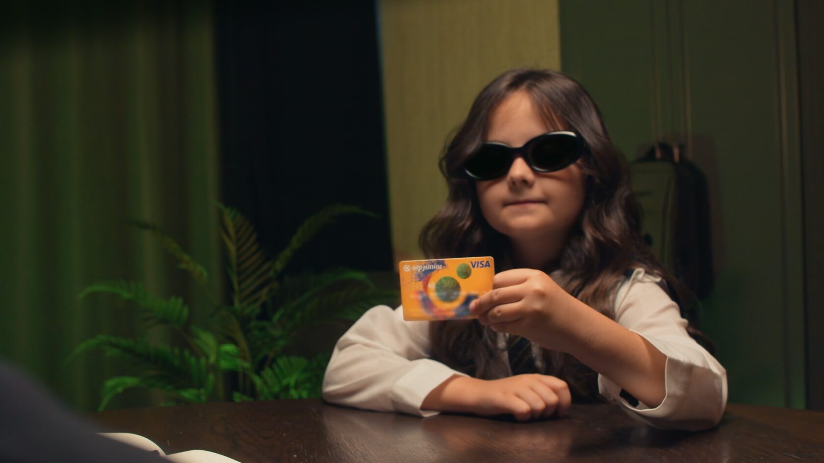 OTP Bank: cadru din film